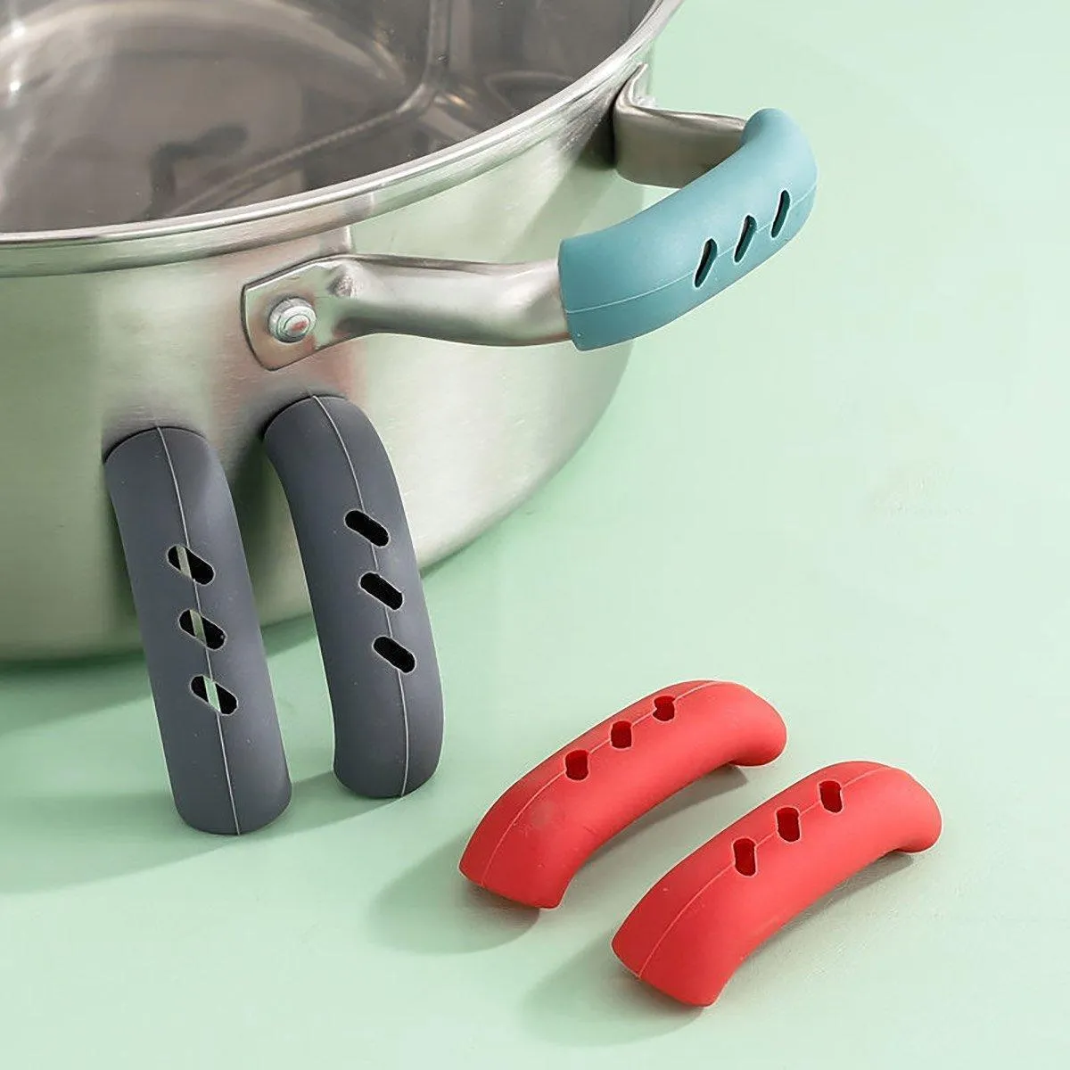 2pcs Silicone Pan Handle Covers Heat Resistant Anti-Ironing Wok Ear Insulated