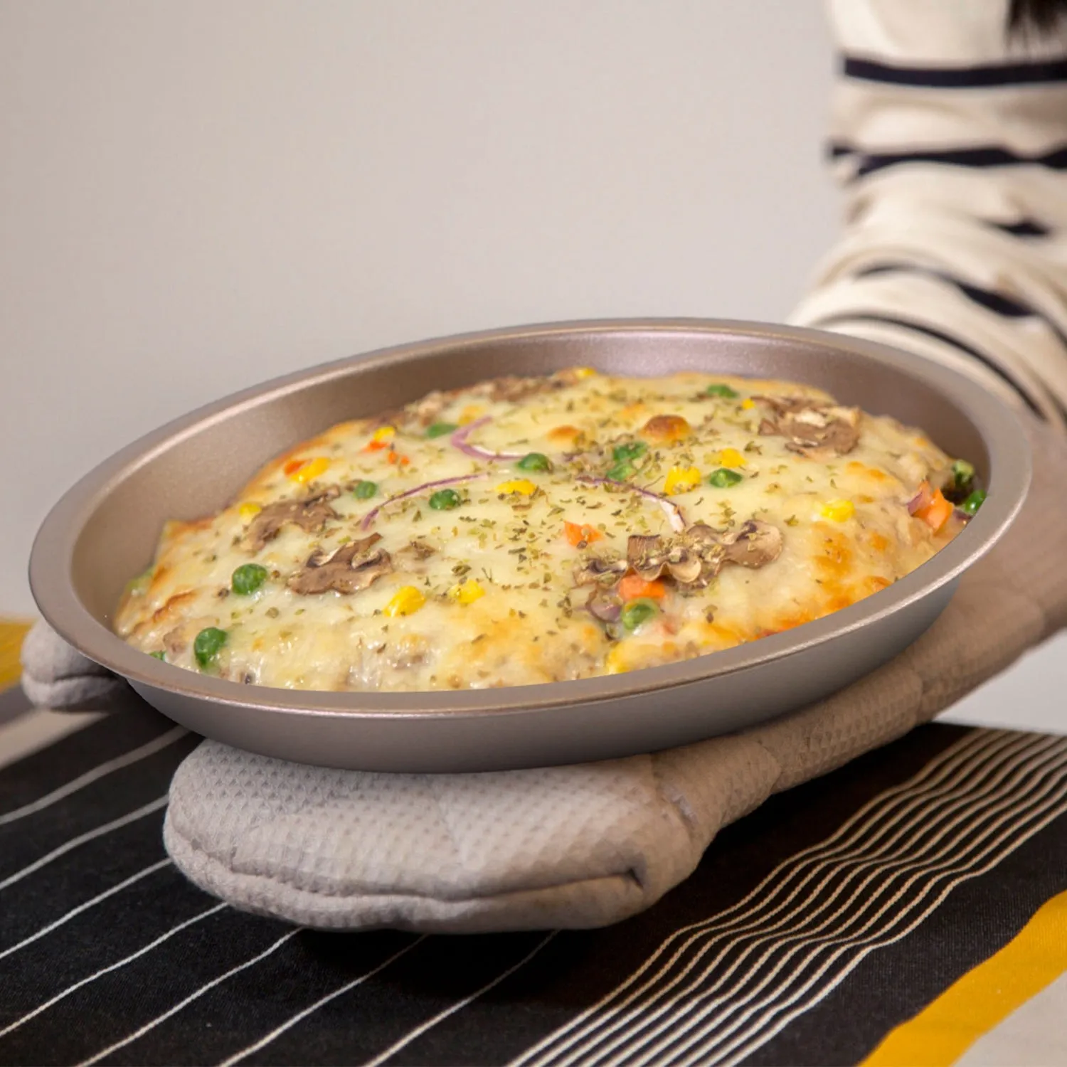 5-Piece: Nonstick Bakeware Set