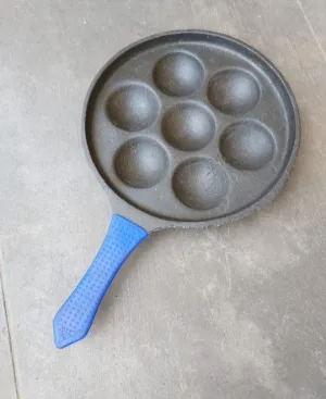 7 Pit Cast Iron Paniyaram Pan-SHC1019