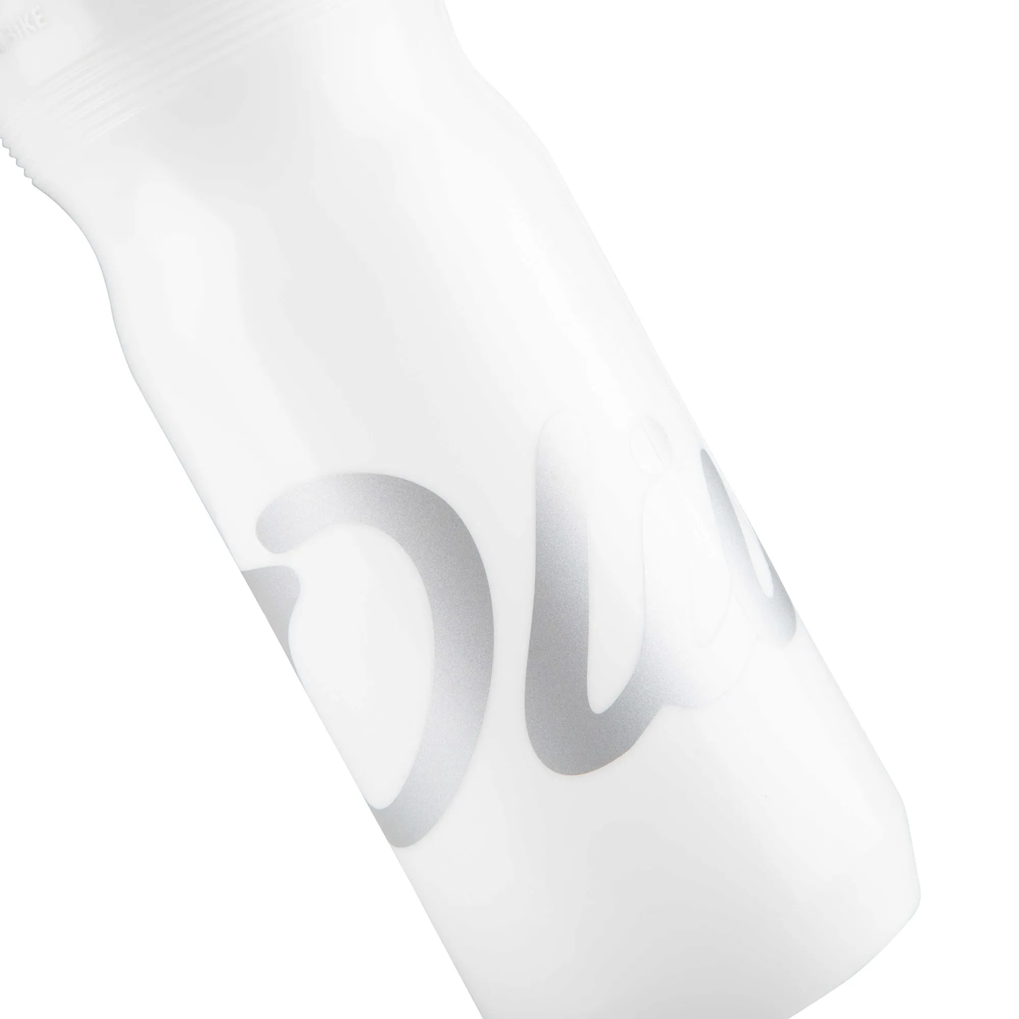 BPA-FREE SPORTS BOTTLE