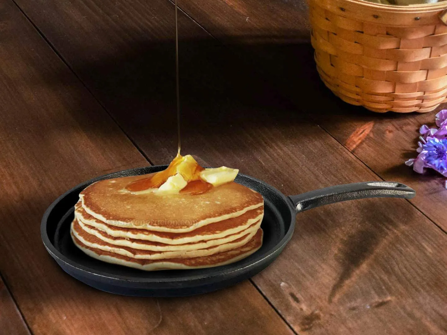 Cast Iron Griddle/Pan Skillet, Pre-Seasoned Comal for Gass Stove Pizza, Steak, Grill, Pancakes