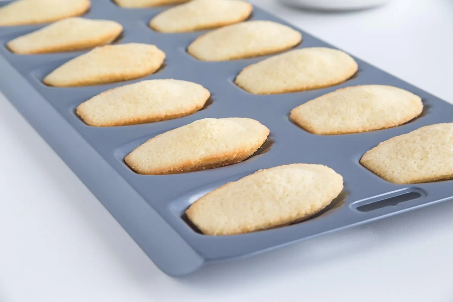 Fox Run Non-Stick Madeleine Pan, Carbon Steel, 12-Cup,Grey