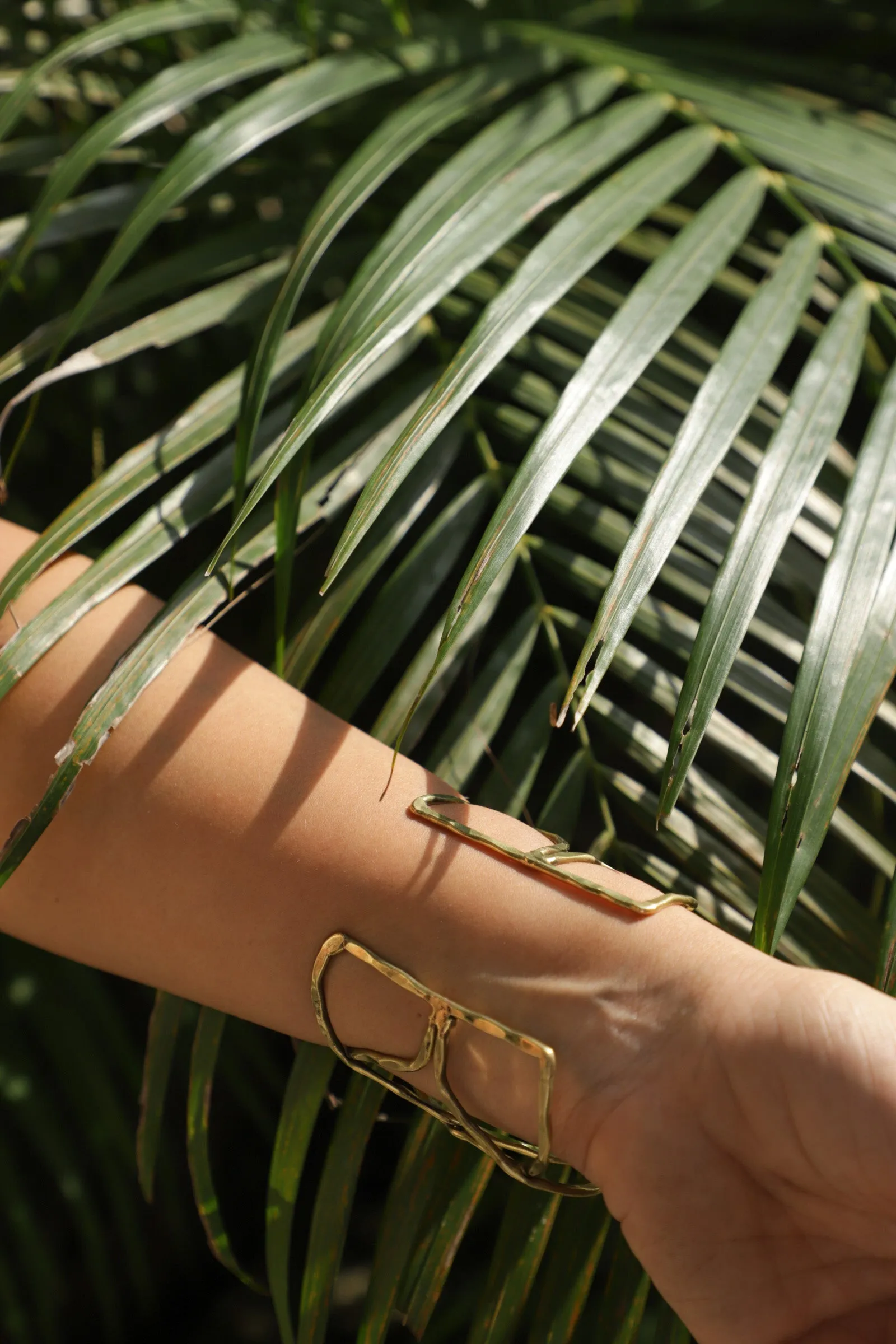 Infinity loop bangle