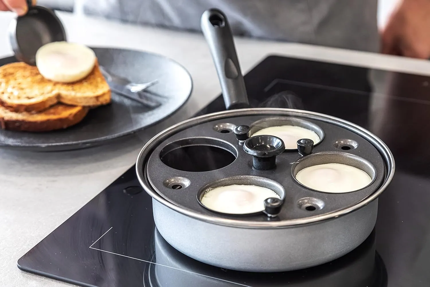 KitchenCraft 4 Egg Poacher Pan, Induction Safe, Carbon Steel, 21 cm