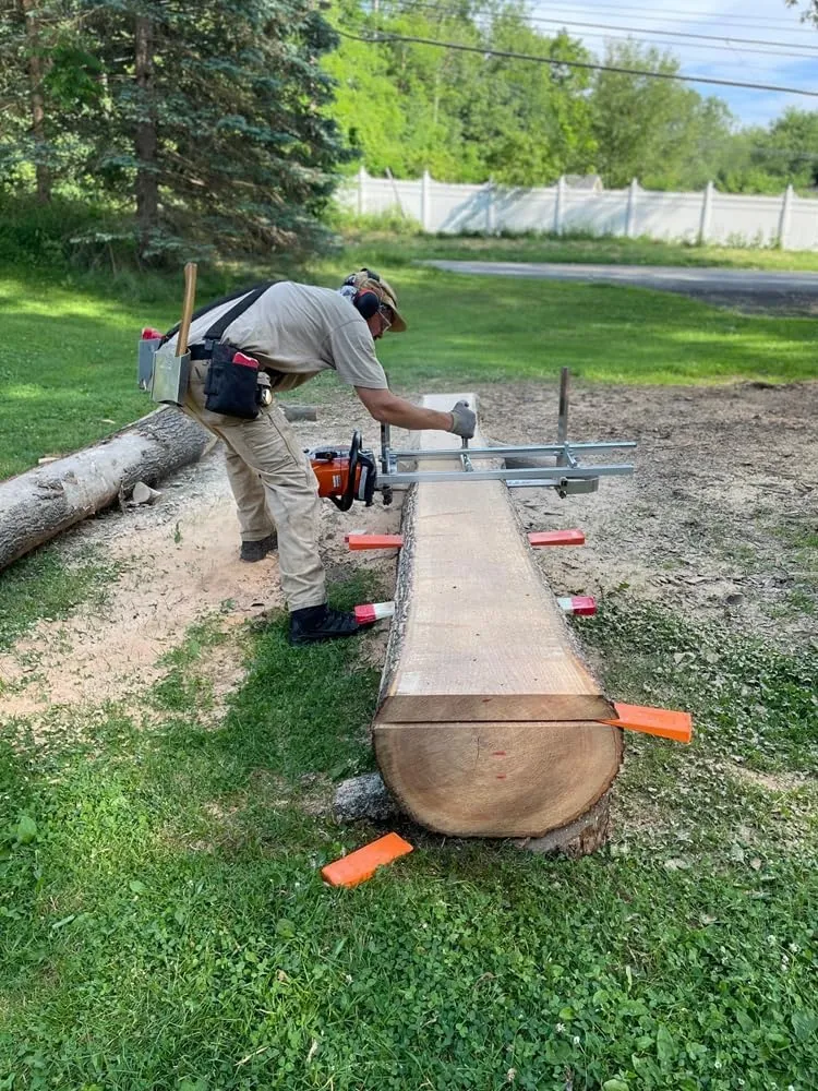 Portable Chainsaw Mill 36 Inches 304 stainless steel and Aluminum Planking Milling Bar Size 14 Inches to 36 Inches