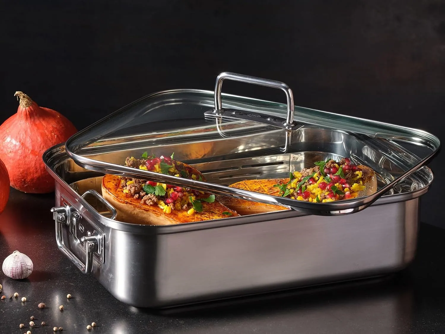 RÖSLE Expertiso Rectangular Roasting Dish with Glass Lid, 18/10 Stainless Steel, Oven-Safe, Induction Safe, Dishwasher Safe, Silver, 38 x 28 cm