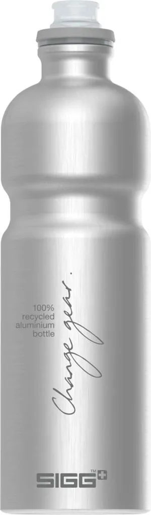 SIGG 50367 Outdoor Water Bottle, Lightweight, Swiss Aluminum Bottle, Move My Planet, 1.5 fl oz (0.75 L)