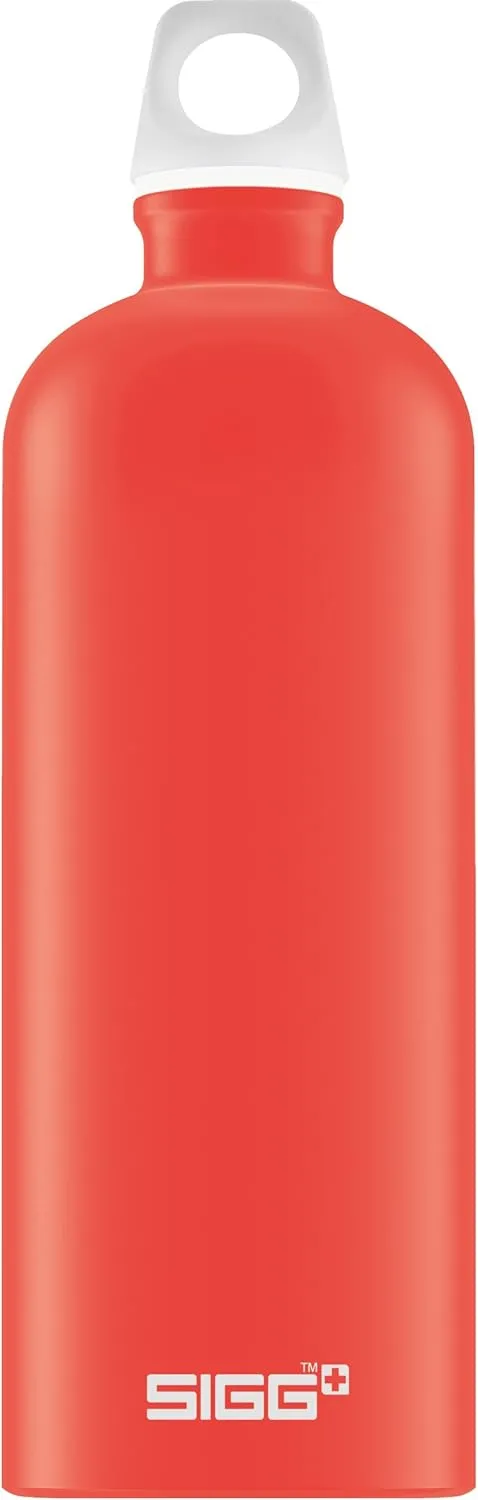 SIGG - Aluminum Water Bottle - Traveller - Made in Switzerland - Carbonated Drinks - Recycled - BPA-Free - 20Oz / 34Oz