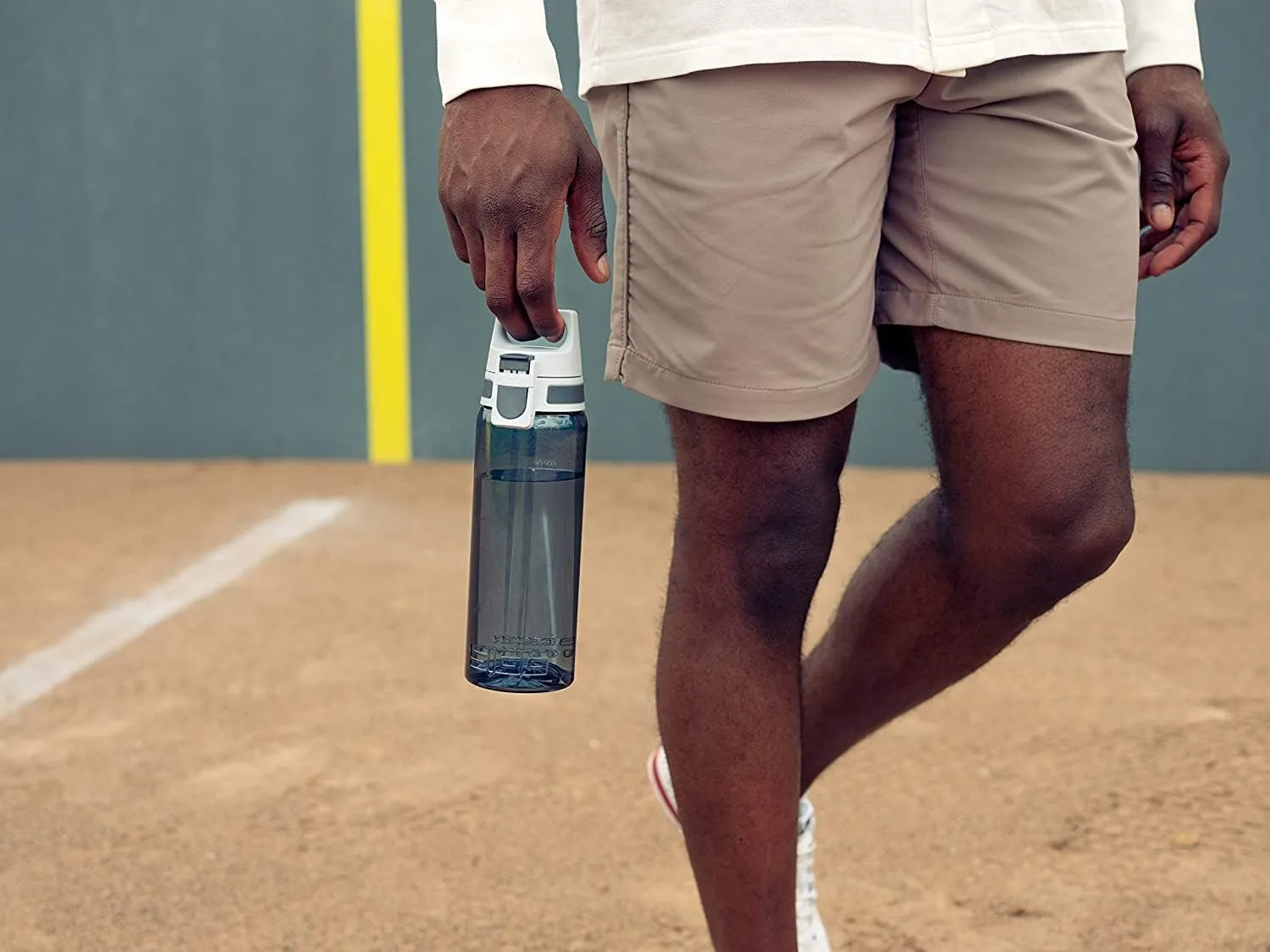 SIGG - Total Color - Refillable Sports Water Bottle - Tritan - Carbonated Drinks - Dishwasher Safe - BPA Free 20Oz, 34Oz
