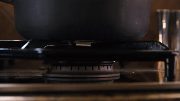 Stove Top Gas Burner CU (On) - 2K