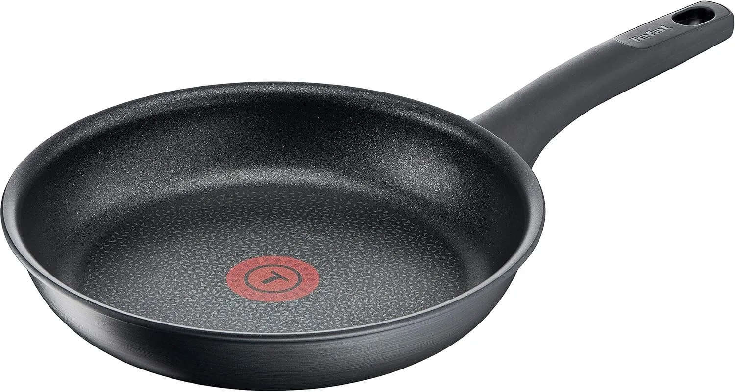 Tefal Titanium Fusion (Titanium Extra Non-Stick Coating, Hard Fusion Outer Coating, Suitable for All Heat Cookers Including Induction), aluminium, Black, 24 cm / 28 cm