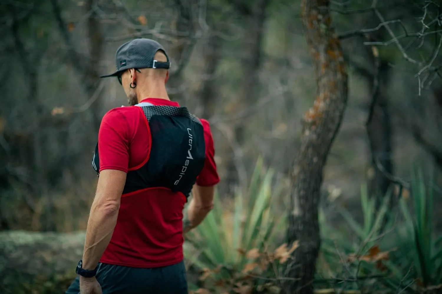 UltrAspire Bronco Lightweight Running Race Vest - 5L Fluid Capacity for Hydration Options Including a 1L Reservoir (Not Included)
