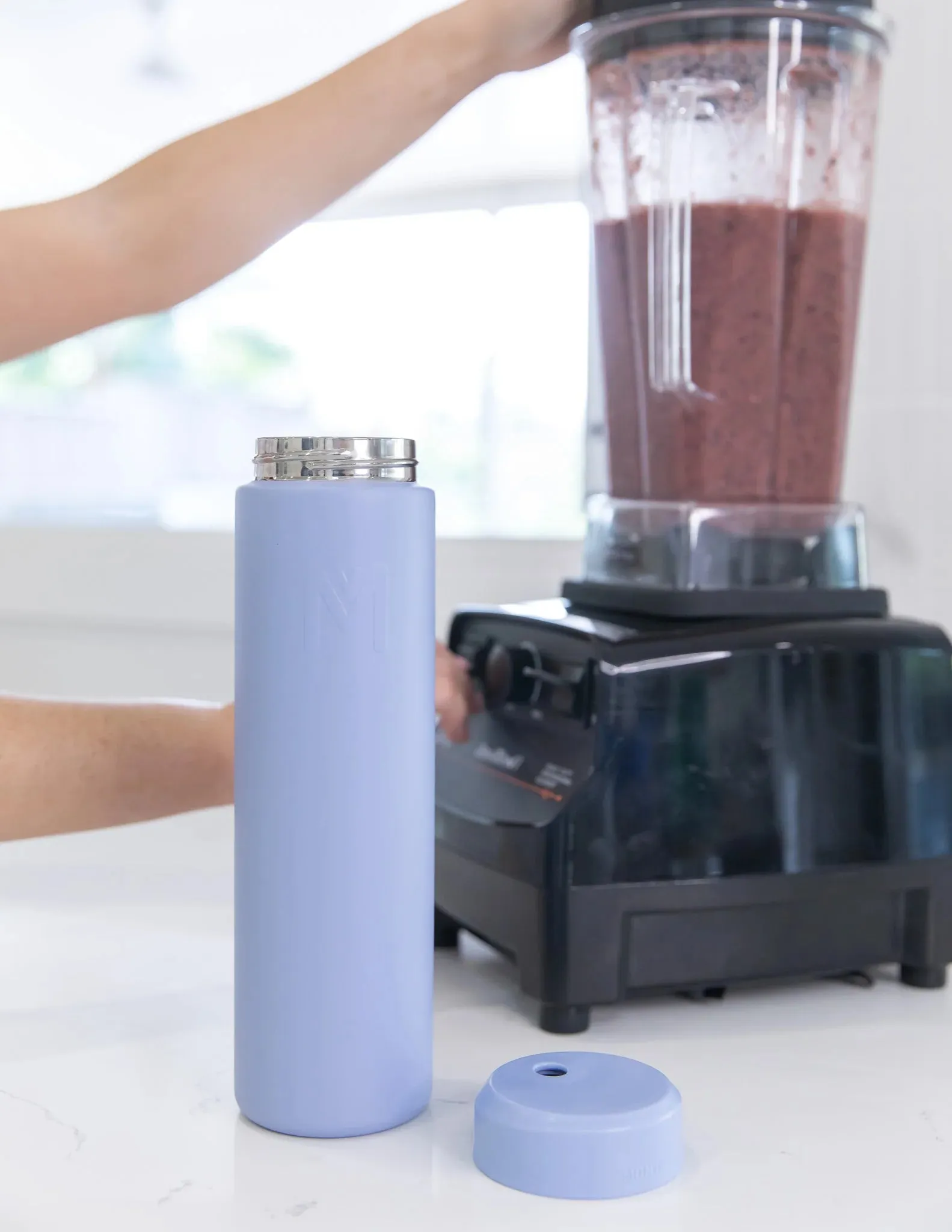Universal Insulated Base 700ML | Cloud